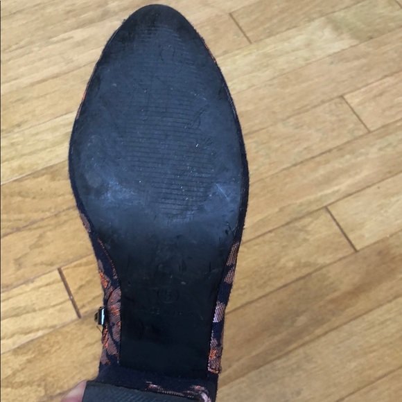 Floral booties - Picture 8 of 8